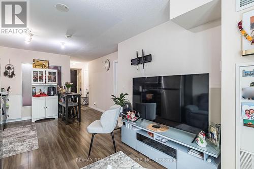309 - 2150 Lawrence Avenue, Toronto, ON - Indoor Photo Showing Other Room