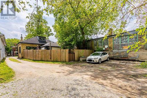 922 Dufferin Avenue, London, ON - Indoor