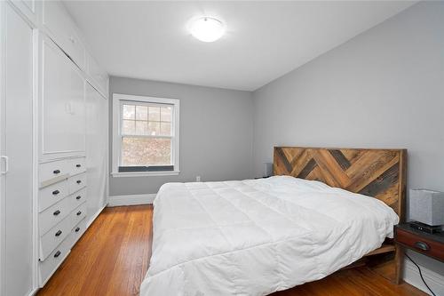 Primary Bedroom - 266 Aberdeen Avenue, Hamilton, ON - Indoor Photo Showing Bedroom