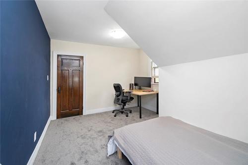 266 Aberdeen Avenue, Hamilton, ON - Indoor Photo Showing Bedroom