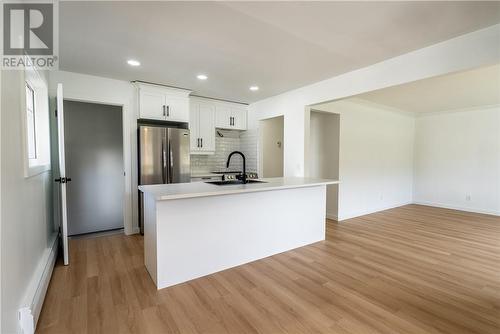 603-605 Ontario Street, Sudbury, ON - Indoor Photo Showing Kitchen With Upgraded Kitchen
