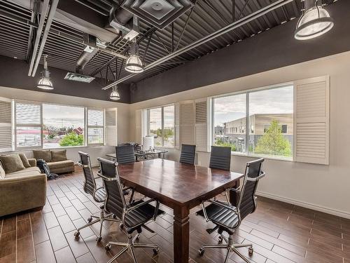 Bureau - 2041A Rue Léonard-De Vinci, Sainte-Julie, QC - Indoor Photo Showing Dining Room