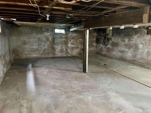 283 Frederica Street E, Thunder Bay, ON - Indoor Photo Showing Basement