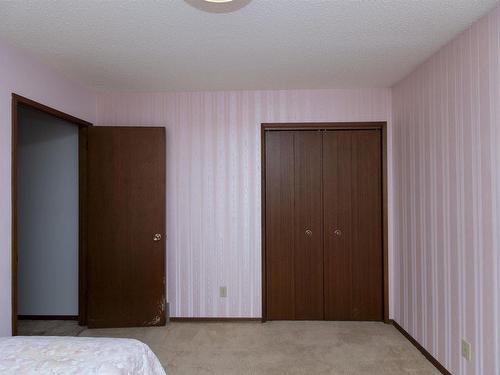 685 Dalhousie Drive, Thunder Bay, ON - Indoor Photo Showing Bedroom