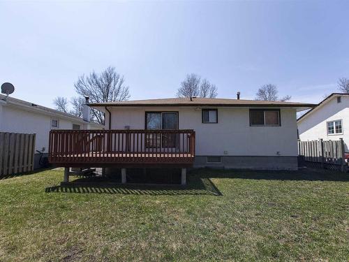 685 Dalhousie Drive, Thunder Bay, ON - Outdoor With Deck Patio Veranda With Exterior
