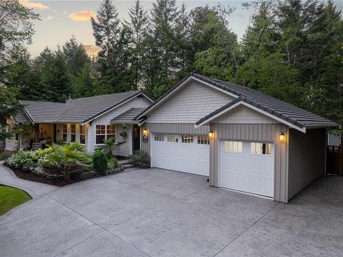 3341 Schooner Cove Dr, Nanoose Bay, BC - Outdoor