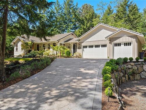 3341 Schooner Cove Dr, Nanoose Bay, BC - Outdoor With Facade