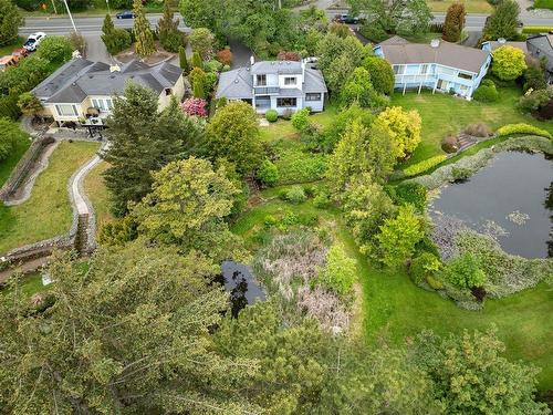 3751 Cadboro Bay Rd, Saanich, BC - Outdoor With View
