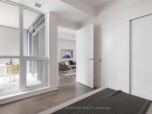 409-88 Cumberland St, Toronto, ON - Indoor Photo Showing Other Room