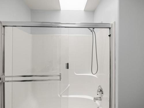 7141 Wright Rd, Sooke, BC - Indoor Photo Showing Bathroom