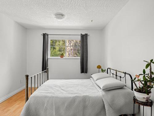 7141 Wright Rd, Sooke, BC - Indoor Photo Showing Bedroom