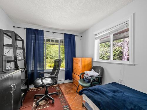 7141 Wright Rd, Sooke, BC - Indoor