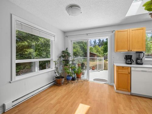 7141 Wright Rd, Sooke, BC - Indoor Photo Showing Other Room