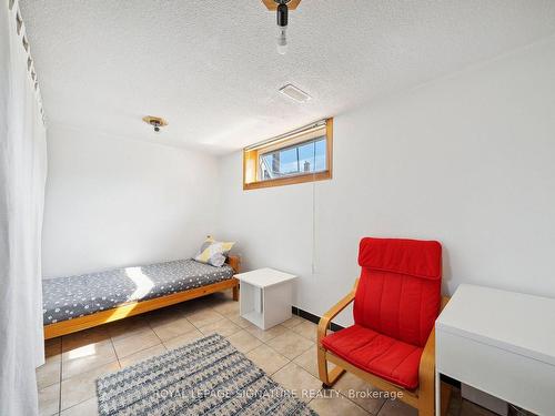 191 Spenvalley Dr, Toronto, ON - Indoor Photo Showing Other Room