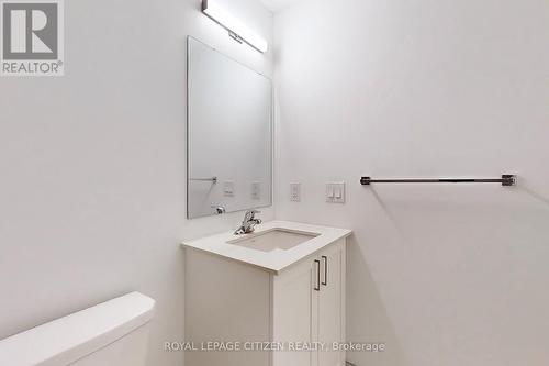 224 - 1070 Douglas Mccurdy Cmn, Mississauga, ON - Indoor Photo Showing Bathroom