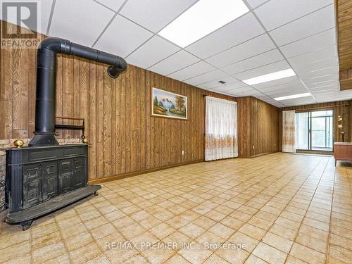 2960 Weston Road, Toronto, ON - Indoor Photo Showing Other Room
