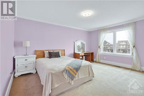 100 Brambling Way, Ottawa, ON - Indoor Photo Showing Bedroom