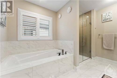725 Wooler Place, Ottawa, ON - Indoor Photo Showing Bathroom
