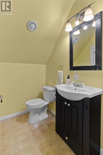 130 Valley Road, Carbonear, NL - Indoor Photo Showing Bathroom