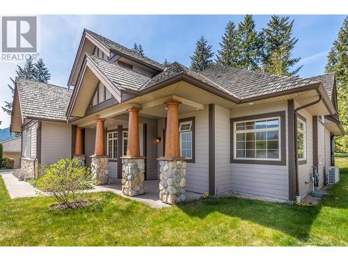 2738 Golf Course Drive, Blind Bay, BC - Outdoor With Facade