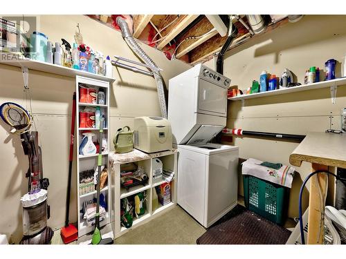 2633 Squilax Anglemont Road Unit# 184, Lee Creek, BC - Indoor Photo Showing Laundry Room