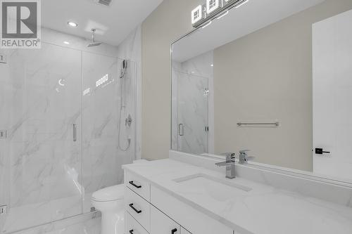 2250 Lavetta Drive, Kelowna, BC - Indoor Photo Showing Bathroom
