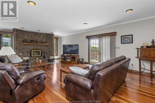 4534 Concession Rd 4 North, Amherstburg, ON - Indoor Photo Showing Living Room With Fireplace