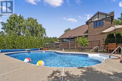 4534 Concession Rd 4 North, Amherstburg, ON - Outdoor With In Ground Pool With Backyard