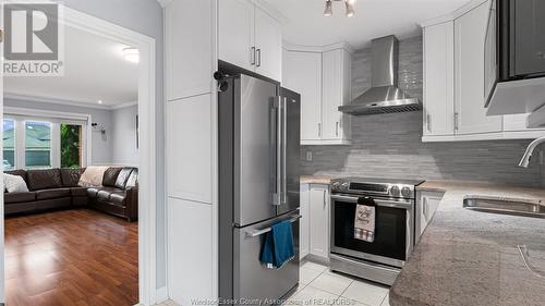 12713 Northfield Way, Tecumseh, ON - Indoor Photo Showing Kitchen With Double Sink