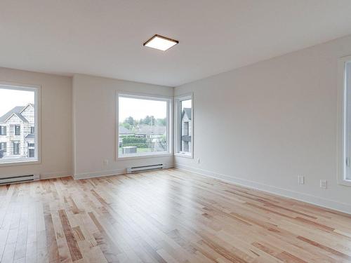 Living room - 1101-13570 Rue Des Saules, Mirabel, QC - Indoor Photo Showing Other Room