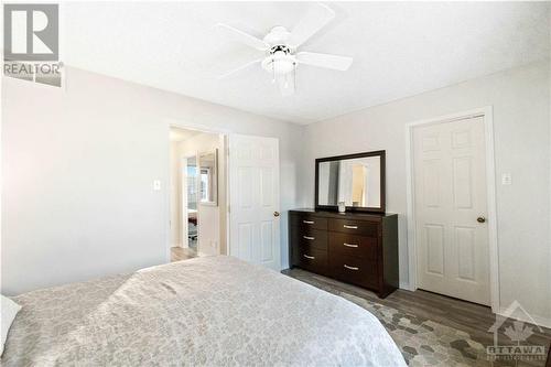 5 Folison Street, Ottawa, ON - Indoor Photo Showing Bedroom
