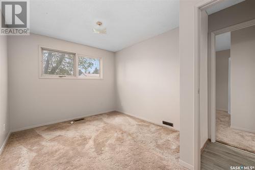 1159 Hastings Street, Moose Jaw, SK - Indoor Photo Showing Other Room