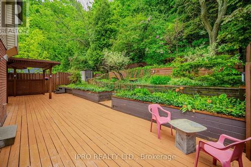 250 Driftwood Drive, Kitchener, ON - Outdoor With Deck Patio Veranda