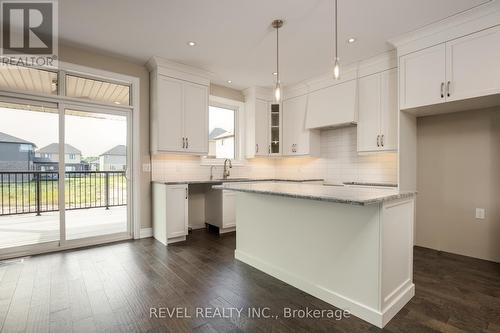 Lot 5 Anchor Road, Thorold, ON - Indoor Photo Showing Kitchen With Upgraded Kitchen