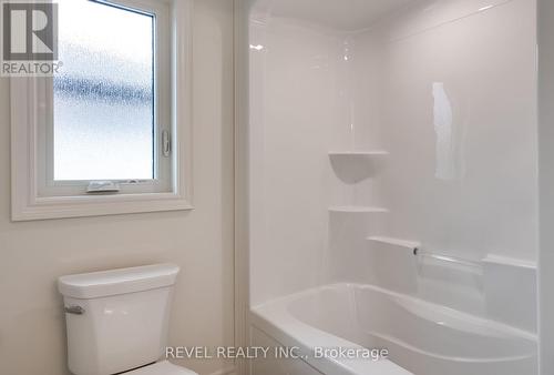 Lot 4 Anchor Road, Thorold, ON - Indoor Photo Showing Bathroom