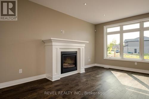 Lot 8 Anchor Road, Thorold, ON - Indoor Photo Showing Living Room With Fireplace