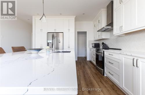 Lot 12 Anchor Road, Thorold, ON - Indoor Photo Showing Kitchen With Upgraded Kitchen