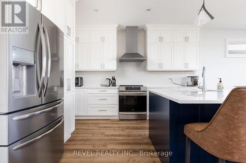 Lot 12 Anchor Road, Thorold, ON - Indoor Photo Showing Kitchen With Upgraded Kitchen