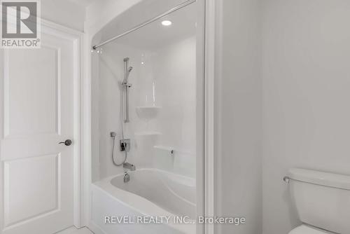 Lot 10 Anchor Road, Thorold, ON - Indoor Photo Showing Bathroom