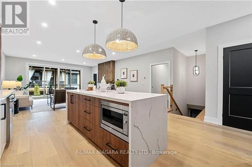 29 - 300 Richmond Street, Thorold, ON - Indoor Photo Showing Kitchen With Upgraded Kitchen