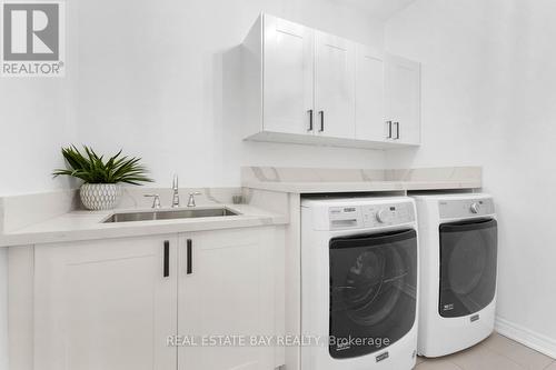68 Whistler Street, Hamilton, ON - Indoor Photo Showing Laundry Room
