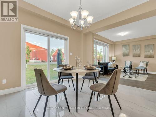 120 Knott Drive, London, ON - Indoor Photo Showing Dining Room