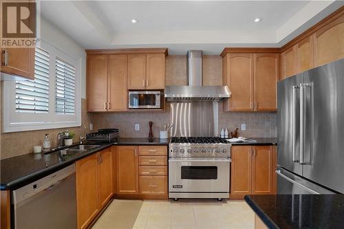 13 Lord Durham Road, Markham, ON - Indoor Photo Showing Kitchen With Double Sink