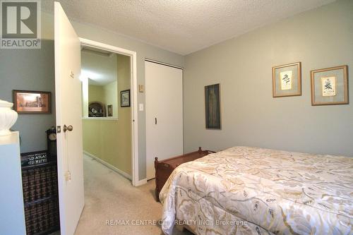 36 - 135 Belmont Drive, London, ON - Indoor Photo Showing Bedroom