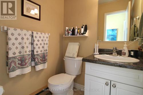 36 - 135 Belmont Drive, London, ON - Indoor Photo Showing Bathroom