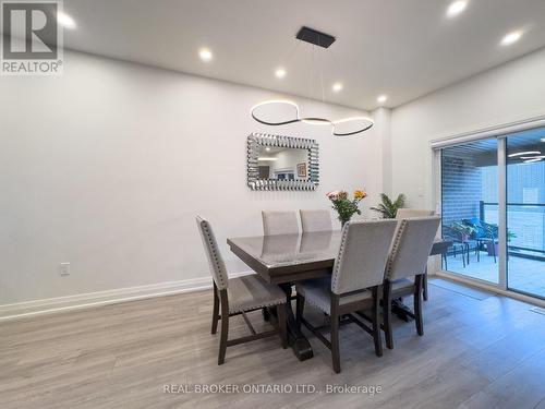 3293 Homestead Drive, Hamilton, ON - Indoor Photo Showing Dining Room
