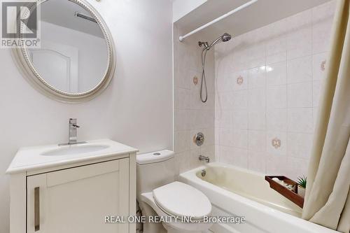 56 Sadot Court, Vaughan, ON - Indoor Photo Showing Bathroom