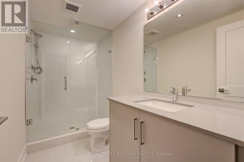 150 Sandwell Street, Vaughan, ON - Indoor Photo Showing Bathroom