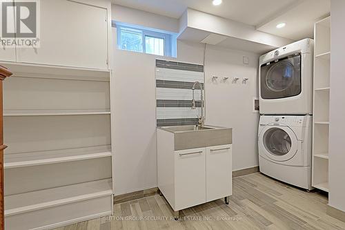 15 Beechborough Avenue, Toronto, ON - Indoor Photo Showing Laundry Room