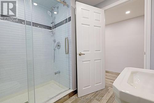 15 Beechborough Avenue, Toronto, ON - Indoor Photo Showing Bathroom
